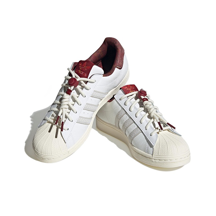 アディダス オリジナルス スーパースター スケートボードシュ - Adidas Shoes Superstar のレビューと価格