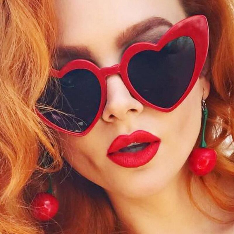 ラブハートキャットアイサングラス女性ヴィンテージクリスマスギ - Sunglasses Cat Eye のレビューと価格